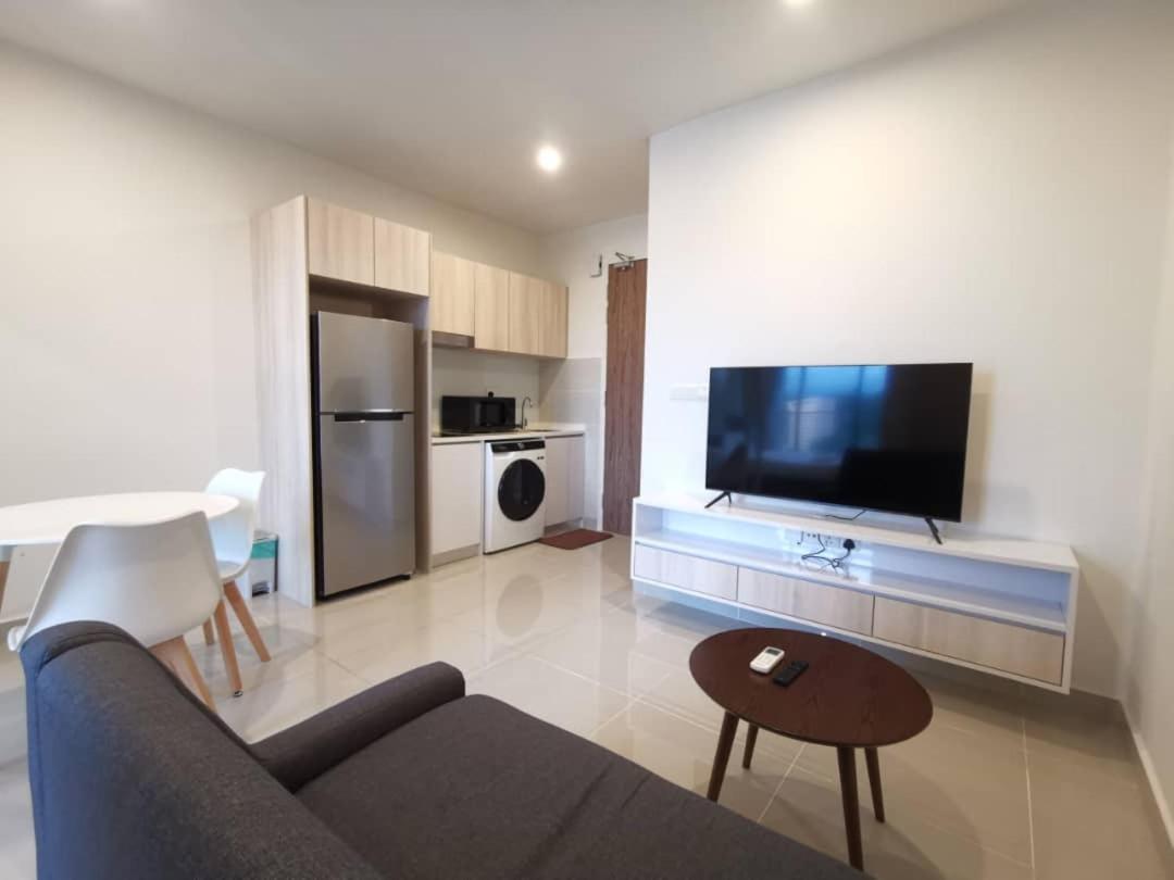 Apartment K Seaview At The Shore, *